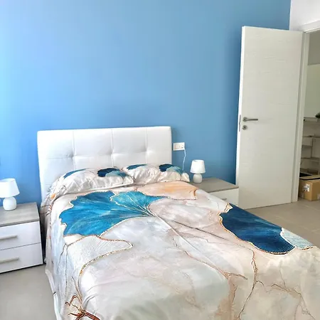 Paradise House Savona